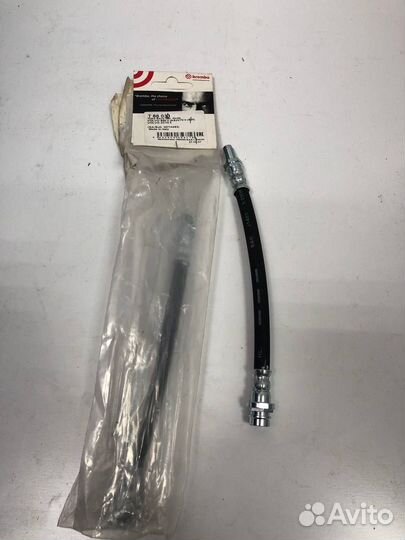 Тормозной шланг задний brembo t86033