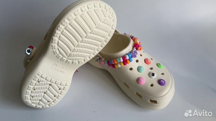 Шлепки Crocs женские