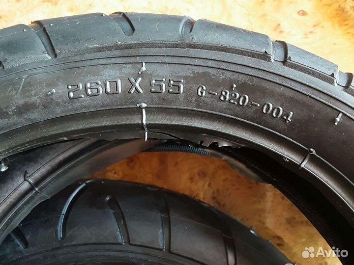 Покрышки на трёхколёсный велосипед. Новые