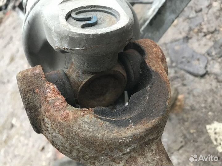 Кардан задний Infiniti QX56