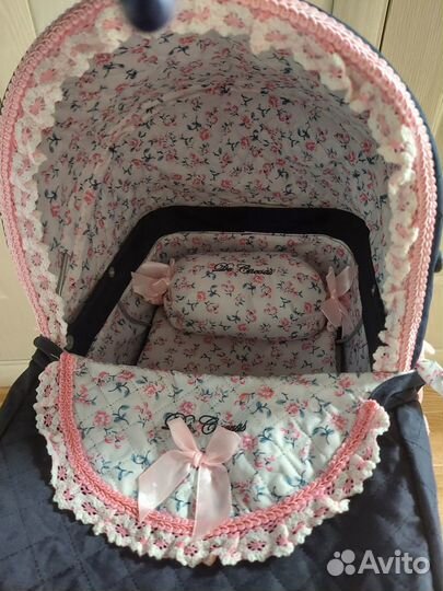 Коляска для кукол