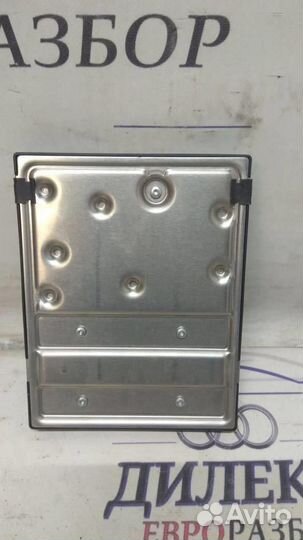 Блок управления бортовой сети Audi Q5