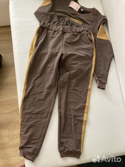 Костюм спортивный 48