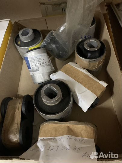 Оригинальная новая мелочевка Mercedes-Benz