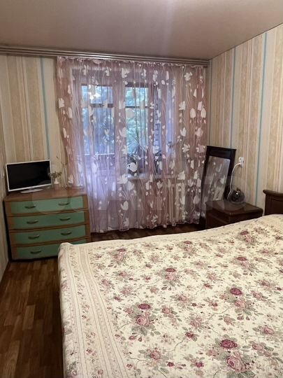 2-к. квартира, 48 м², 2/10 эт.