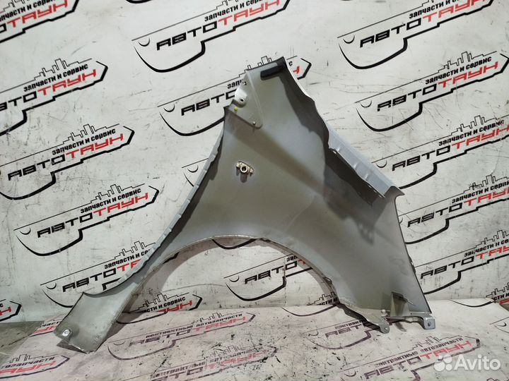 Крыло nissan note E11 NE11 ZE11 631011U630 переднее левое серый, K23 NA6955