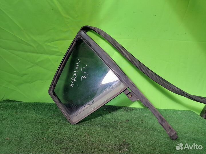 Глухое стекло Kia Magentis