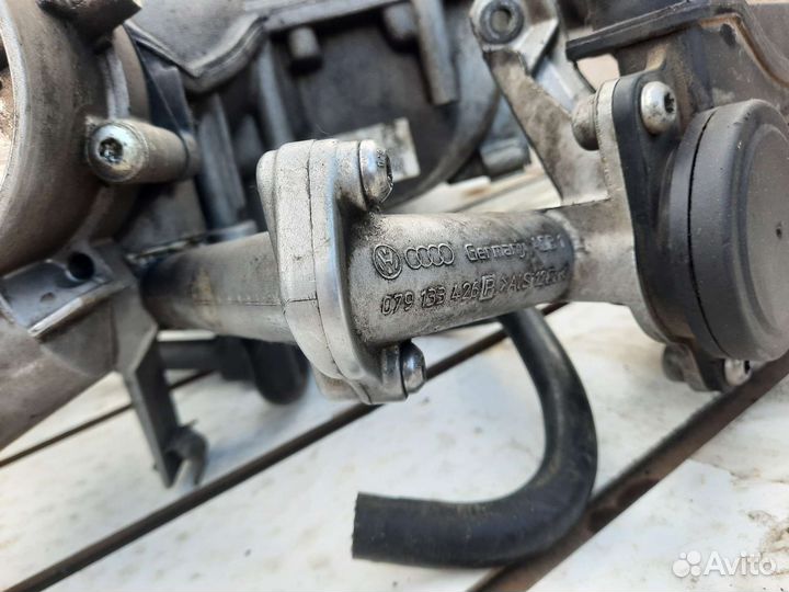 Впускной коллектор audi q7 4.2 BAR