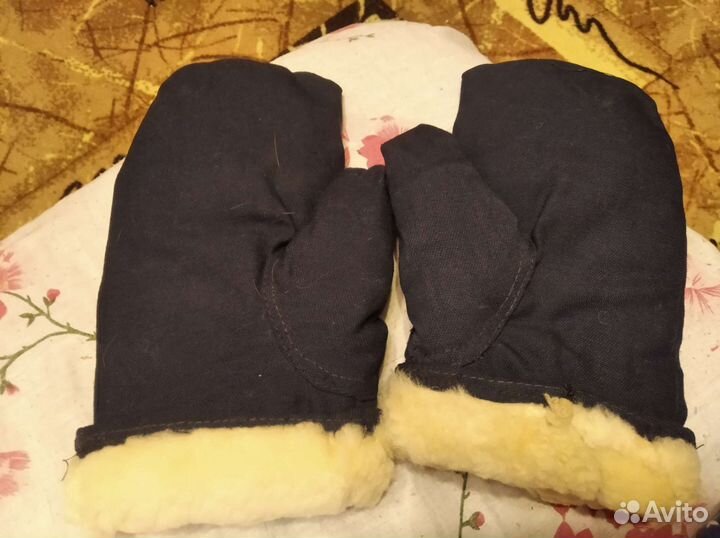 Рукавицы тёплые