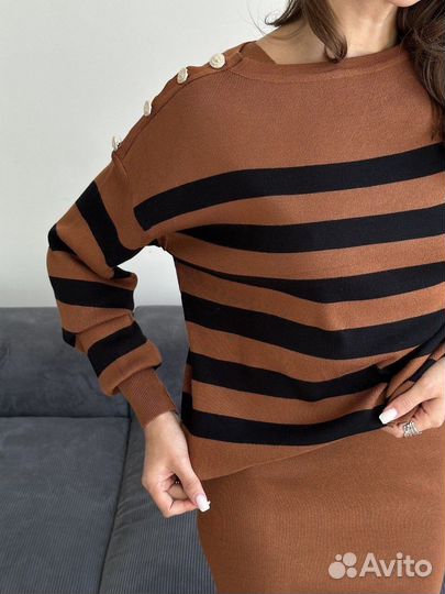 Костюм двока с юбкой