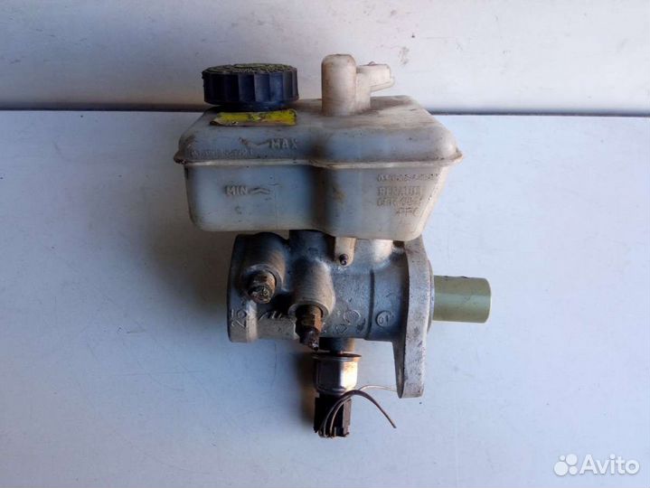 Цилиндр тормозной главный Renault Espace 4