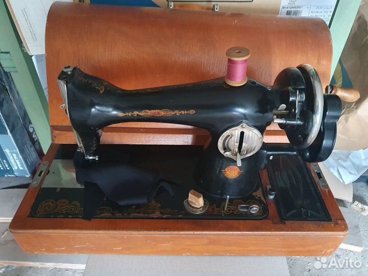 Швейная машинка подольск 2м