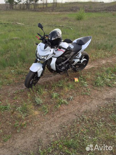 Kawasaki Z750