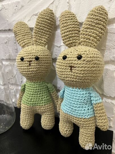 Заяц игрушка вязаная крючком