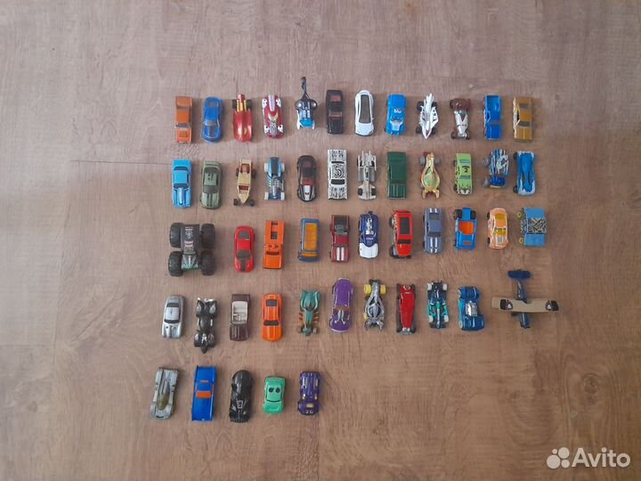 Машинки Hot Wheels