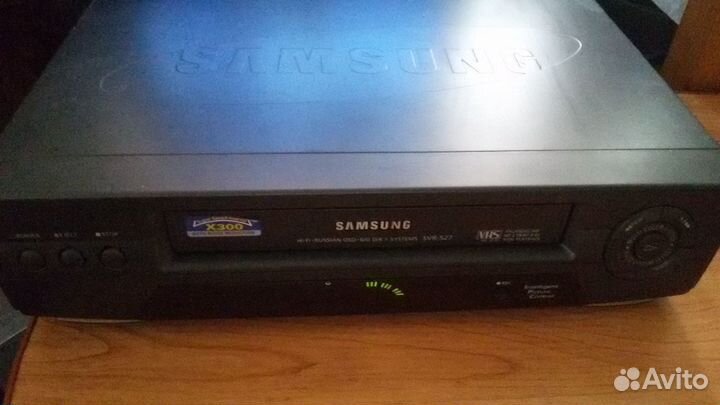 Видеоплеер samsung SVR-527