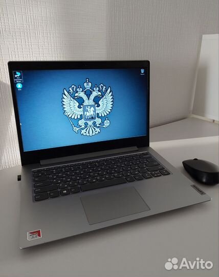 Ноутбук lenovo