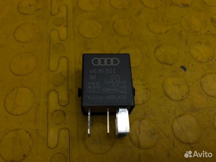 Реле Skoda Octavia cwva 2017