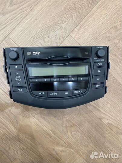 Штатная магнитолла Rav4 XA30