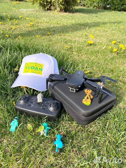 Дрон с камерой E88 Pro / E99 Pro / V4