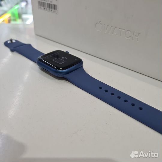 Умные часы Apple Watch Series 7 45 мм Aluminium Ca