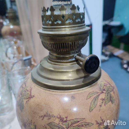 Лампа керосиновая