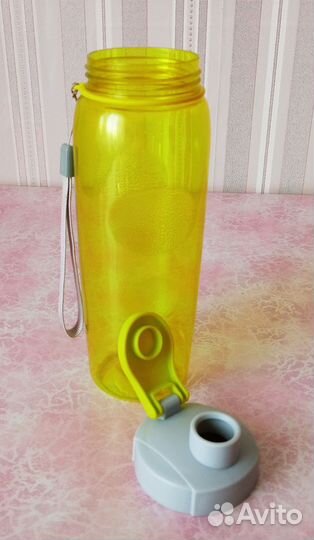 Спортивная бутылка для воды Kitchen 700мл новая