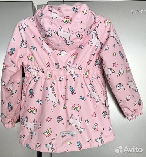 Продам утепленную ветровку 122 р-р