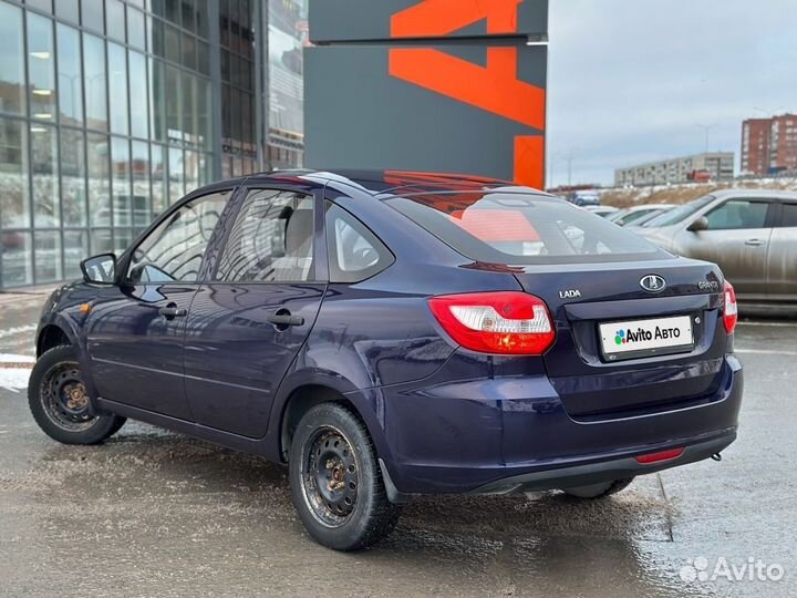 LADA Granta 1.6 МТ, 2015, 108 400 км