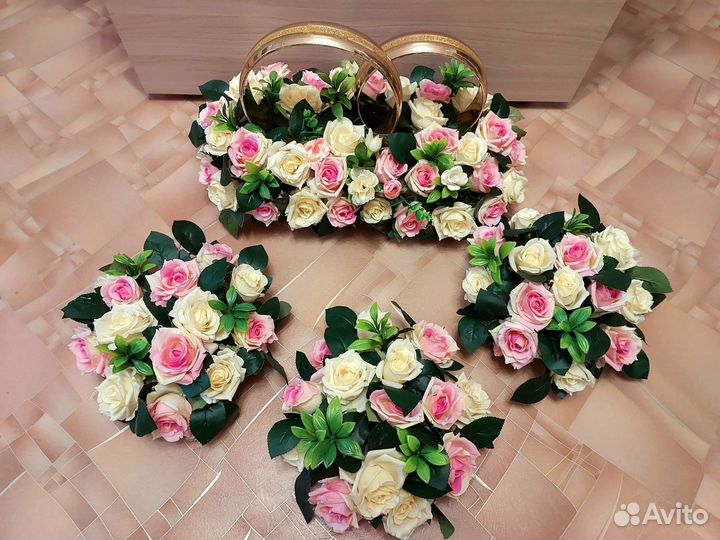 Свадебные украшения на машину