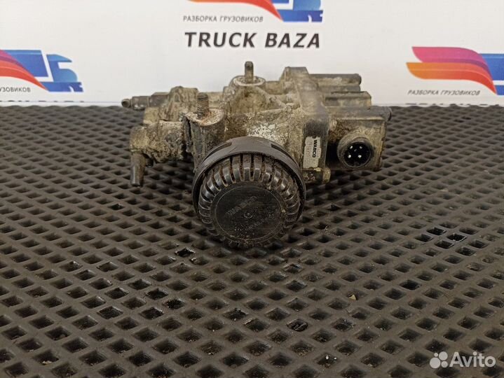 81259026238 Кран уровня пола главный