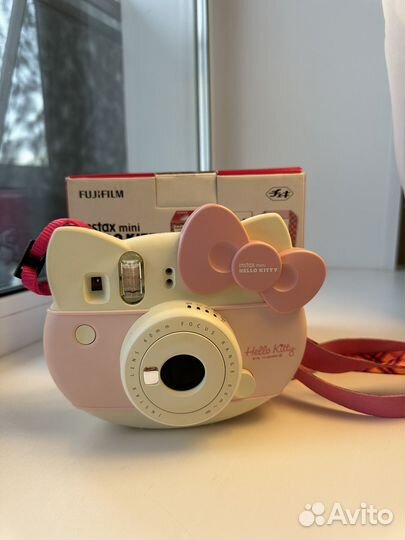 Фотоаппарат polaroid instax hello kitty