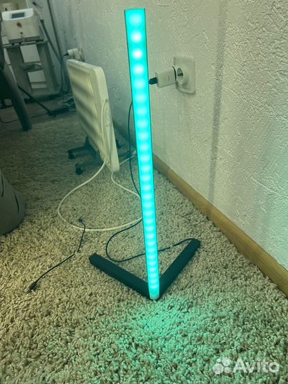 Лампа светодиодная настольная