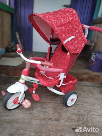 Трехколесный велосипед с ручкой