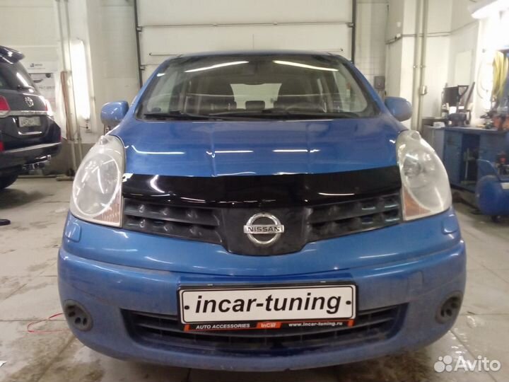 Дефлектор капота Nissan Note (2005-2009)