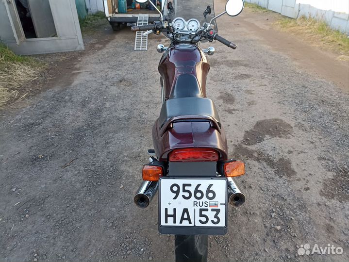 Suzuki VX 800
