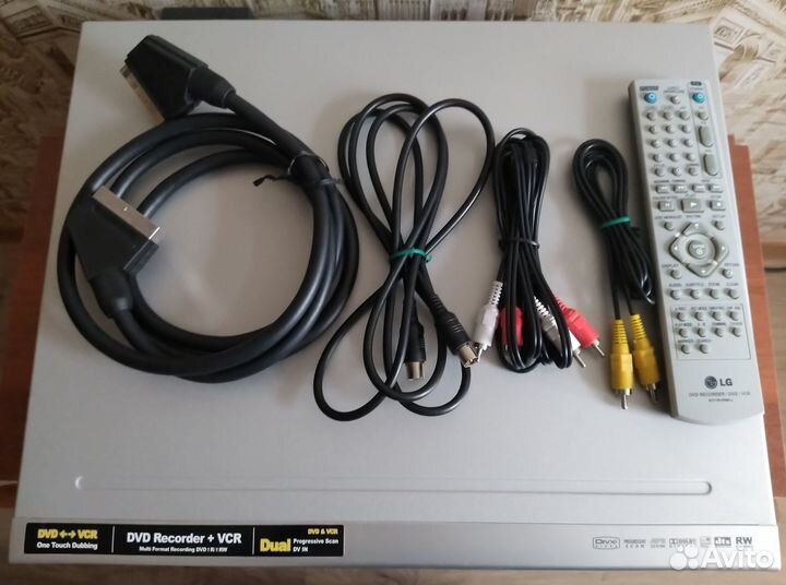 DVD VHS рекордер LG DVR-576X