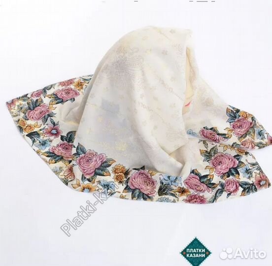 Платки 80/ 80см новые (2шт. разные расцветки)