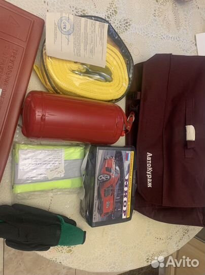 Набор автомобилиста Автокураж с огнетушителем