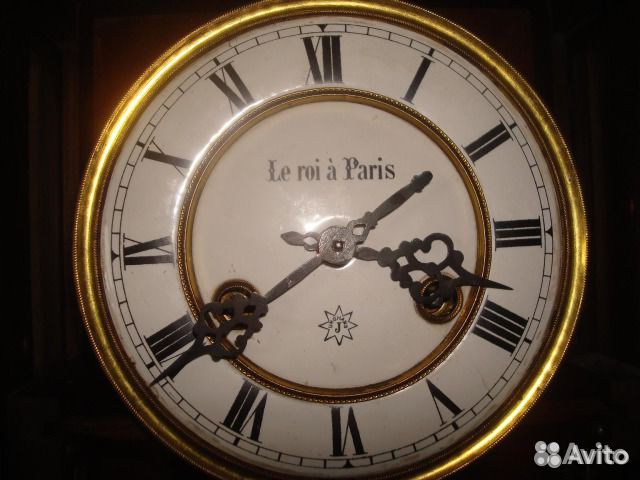 Сломались настенные часы с боем и без