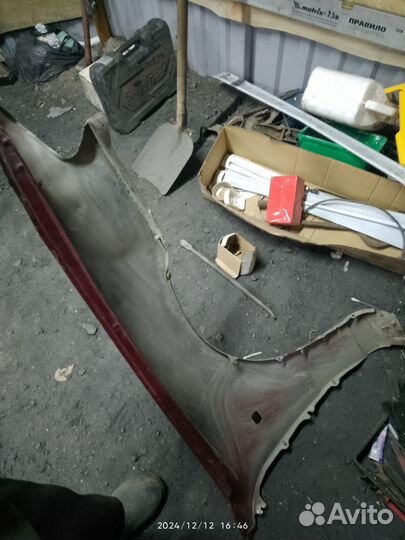 Крыло на мазду