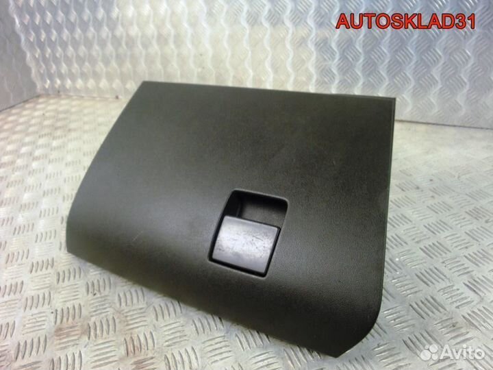 Бардачок замок бардачка Opel Astra H 13148919