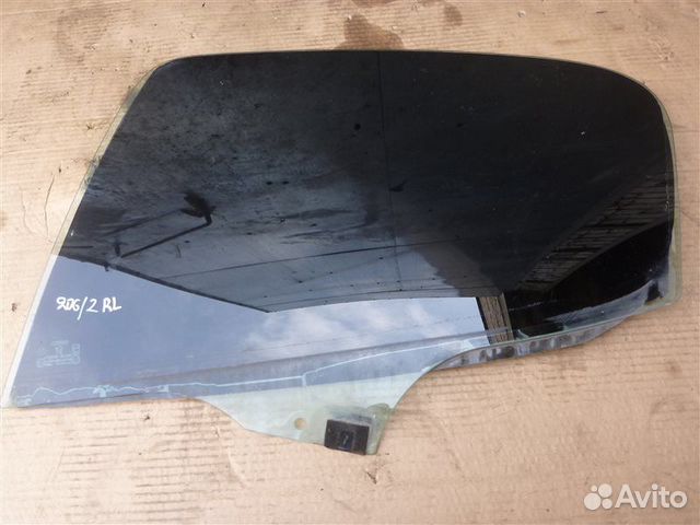 Стекло двери заднее левое Peugeot 206 2B TU3A 2008