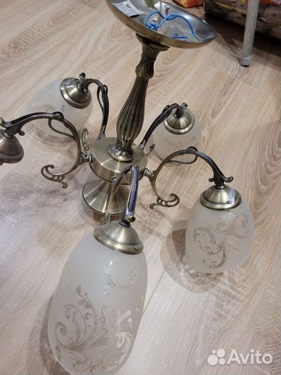 Люстра потолочная бу