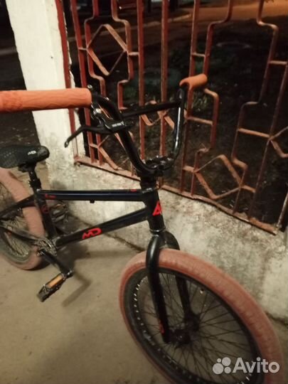 Трюковой велосипед bmx MD