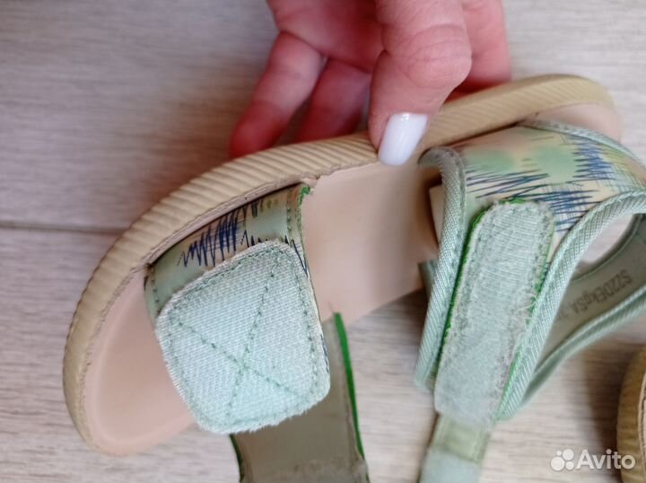 Босоножки для девочек