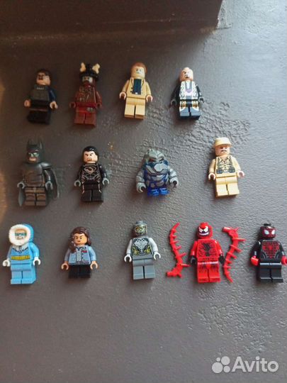 Lego фигурки (разные)