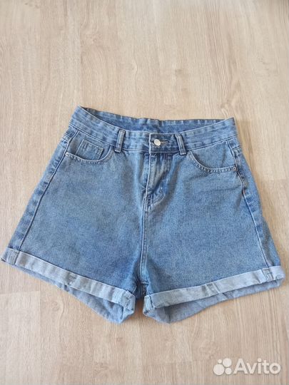 Шорты джинсовые