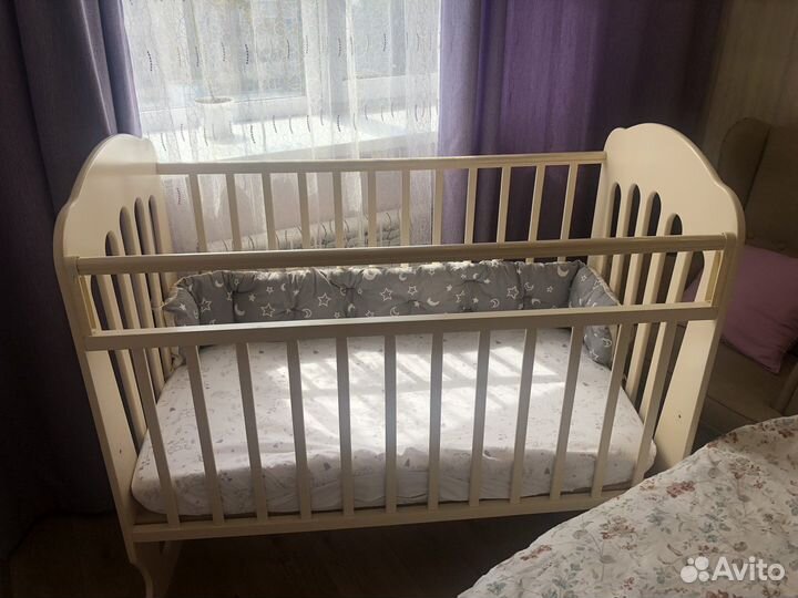 Кроватка детская