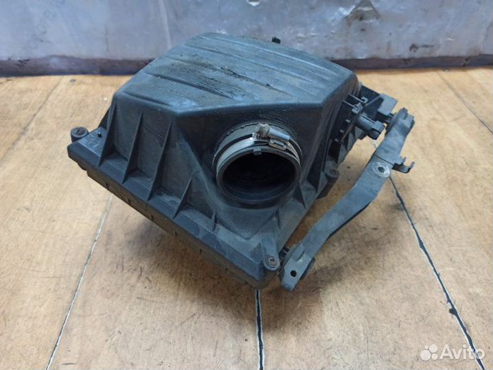 Корпус воздушного фильтра Opel Corsa C Z12XE 2002